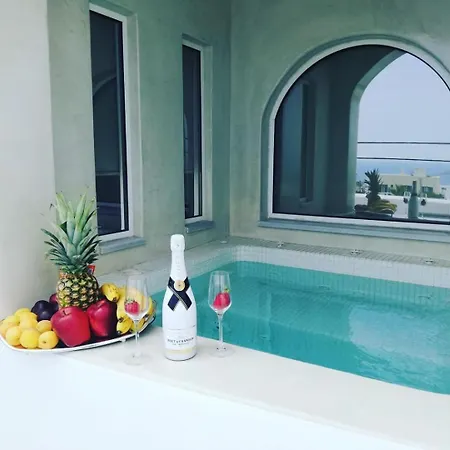 A&g Company Fira (Santorini)